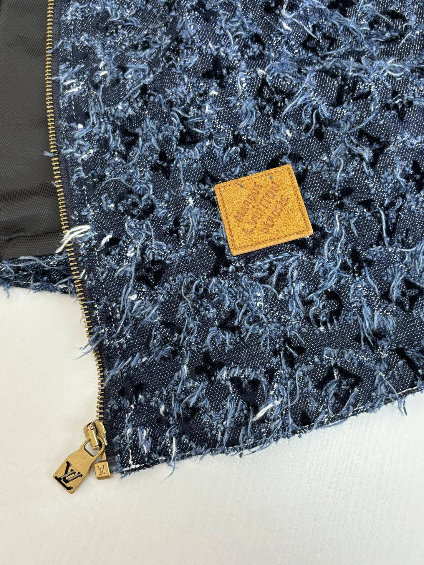wg.luxury- 8V item:E-F431I0714